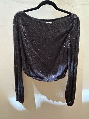 NWT Nordstrom Women’s Black Sequin Long-Sleeve Top-Urban Social